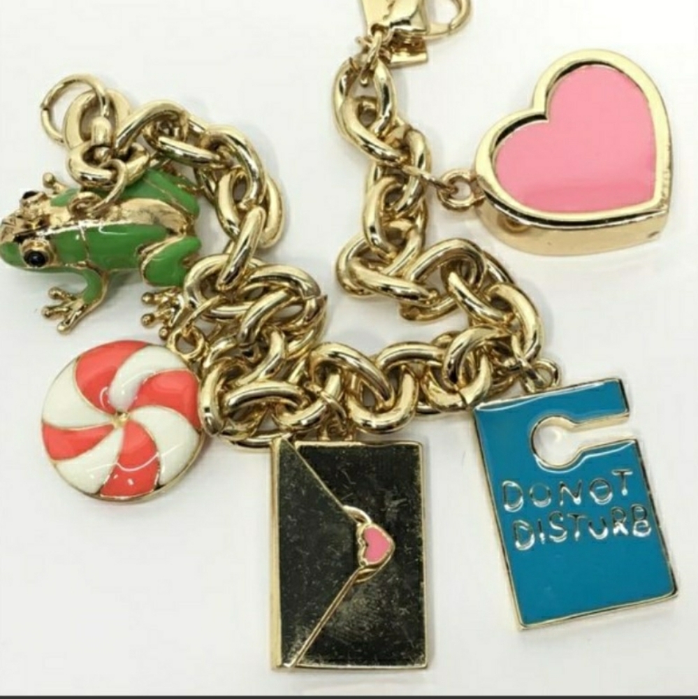 Lilly Pulitzer Valentine's Day Charm Bracelet - Picture 6 of 7
